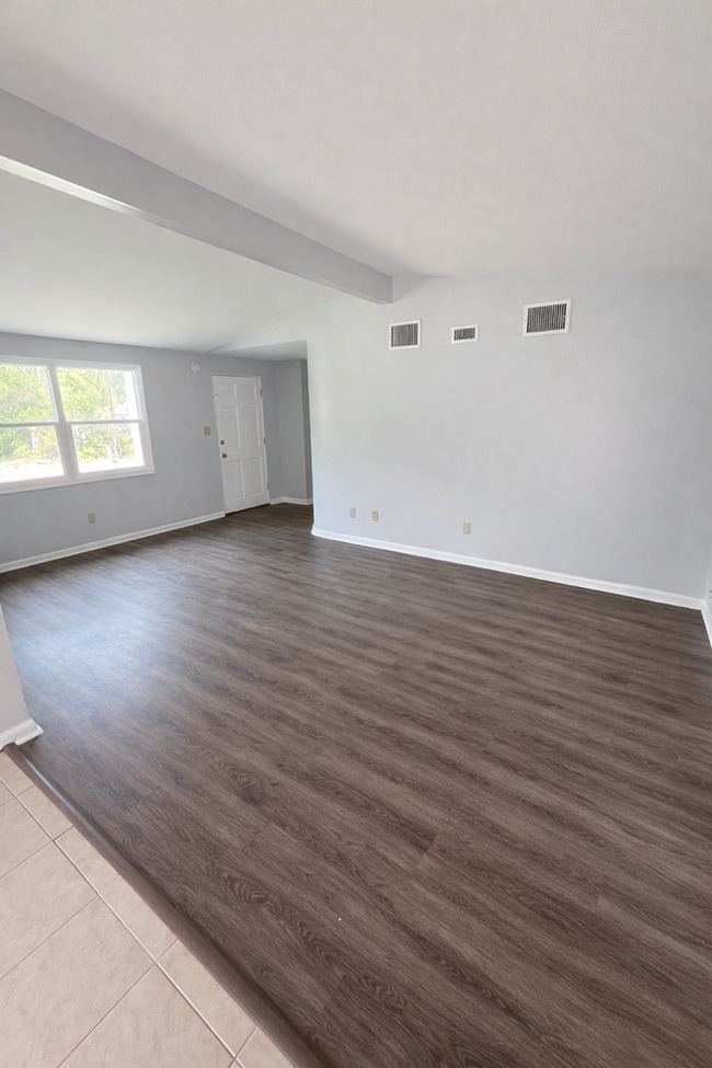 Photo - Cobblestone Charm w/This Spacious 3BR/1BA Dade City Home