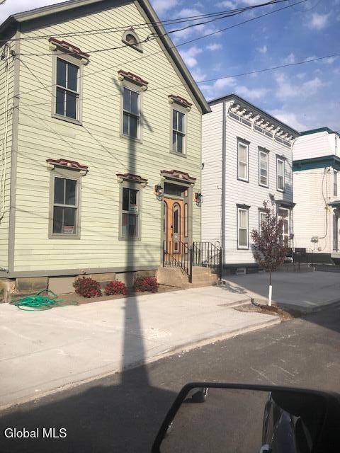 Photo - 122 S Ferry St Unit 2