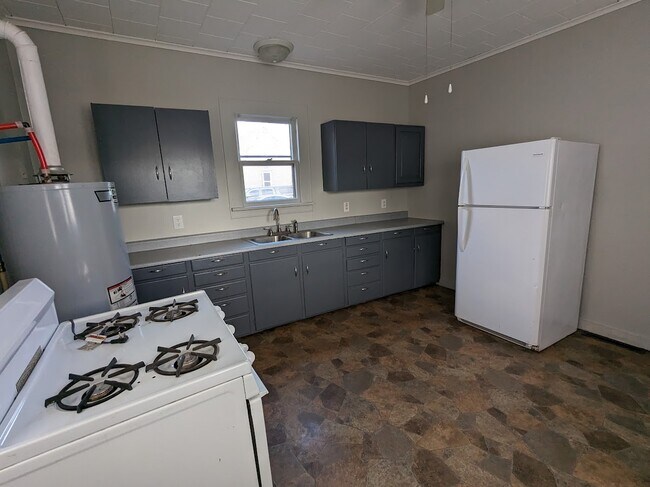 Photo - 201 N 10th St