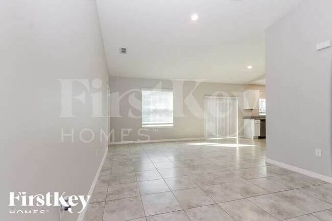 Photo - 1810 SW Effland Ave
