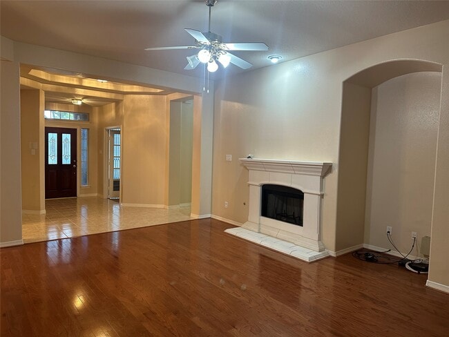 Photo - 11402 Softbreeze Ct