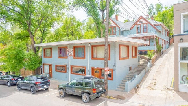 Building Photo - 117 Ruxton Ave Unit D Rental
