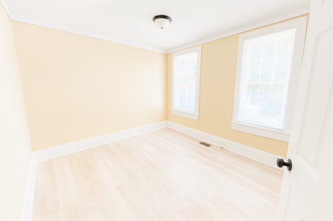 Photo - 2719 Beech Ave