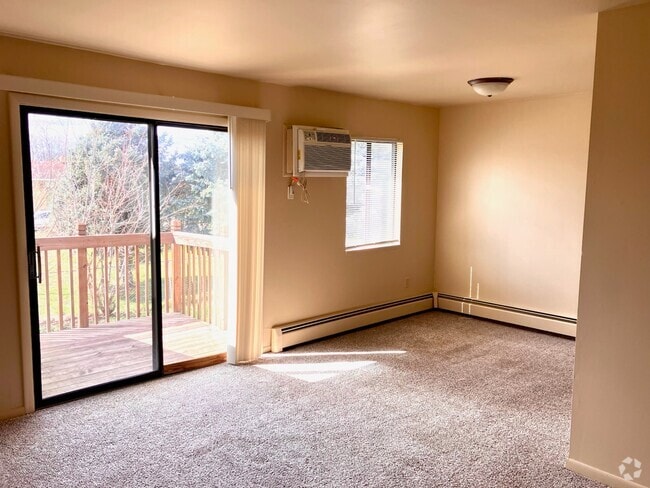 Building Photo - 2910 Gardentown Dr SW Rental