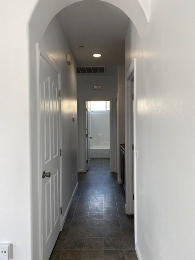 Photo - 1900 N Virginia Ave