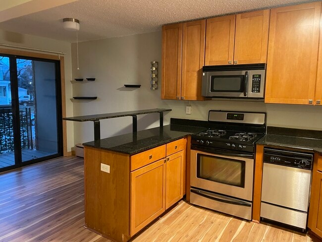 Building Photo - 2530 1st Ave S Unit N204