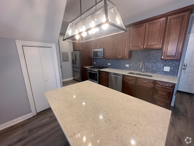 Building Photo - 3112 S May St Rental