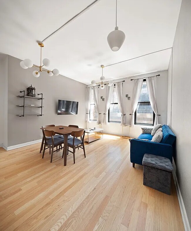 56 Pine St Unit 7B
