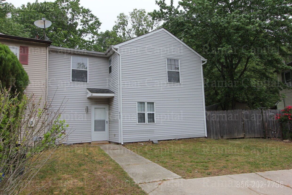 3 Bedroom 1 Bath corner townhouse in Sickl... - 3 Bedroom 1 Bath corner townhouse in Sickl...