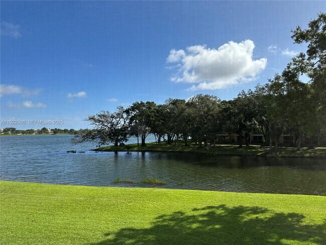 Photo - 2627 NW 33rd St Unit 2209