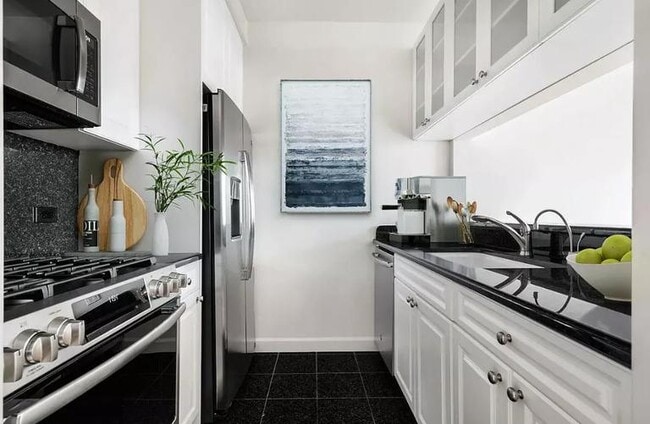 Photo - 1 bedroom in New York NY 10038 Unit 21E