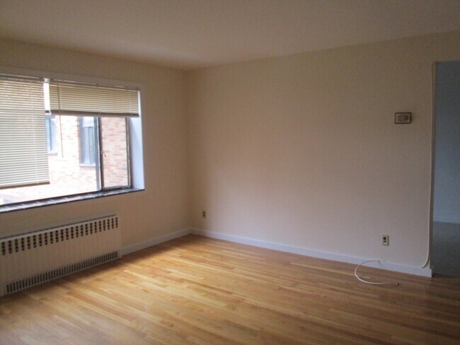 Photo - 276 Massachusetts Ave Unidad 101