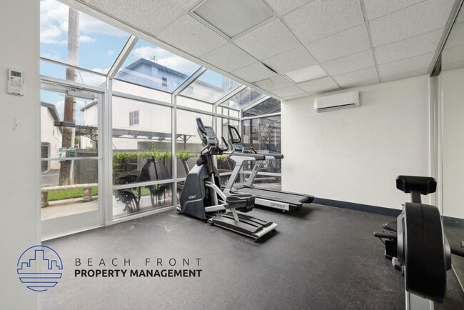 Photo - Newport Terrace Apartments