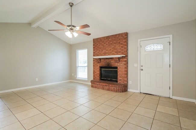 Photo - 1804 Sherwood Dr
