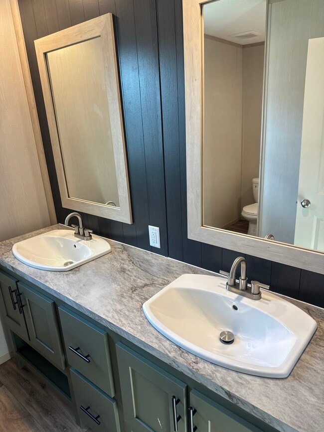 Photo - 1628 Paradela Pl