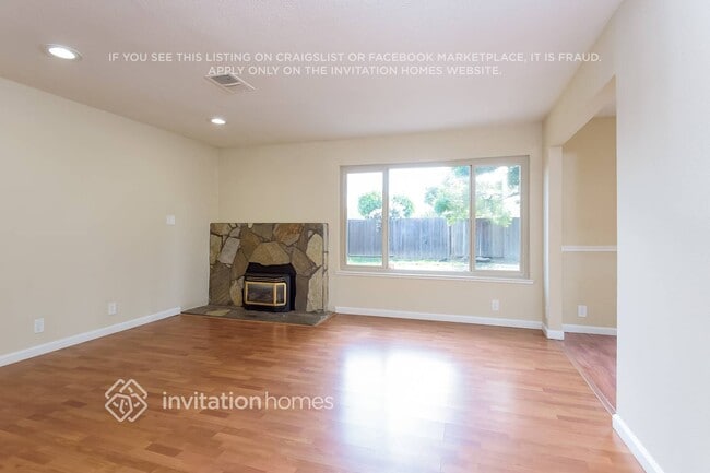 Photo - 2823 Seville Cir
