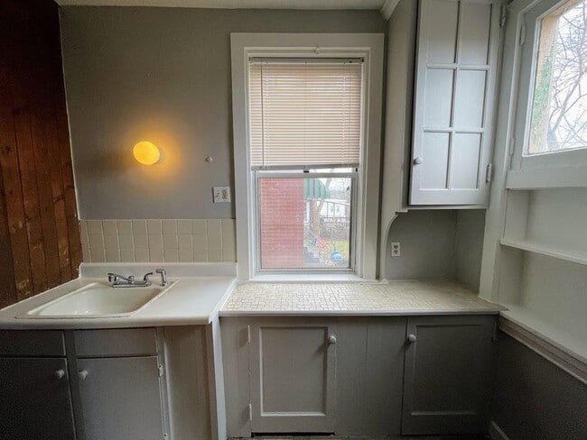 Photo - 908 Lilac St Unit 1st Floor