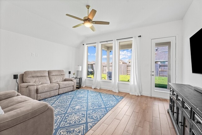 Photo - 15726 Rosemary Hl Ln