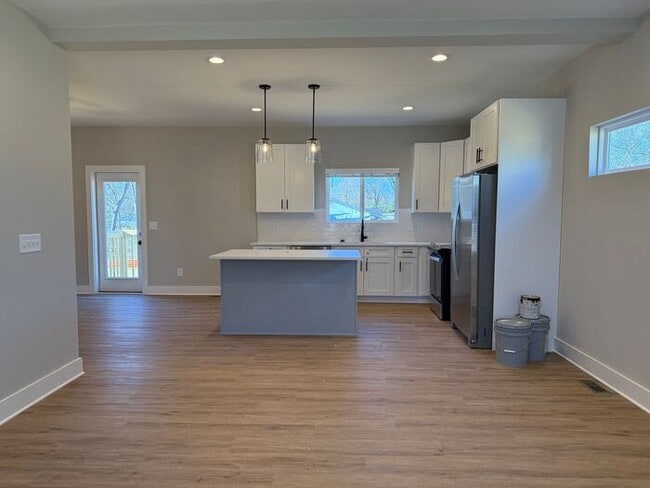 Photo - Beautiful New Construction in Booming Old Hickory