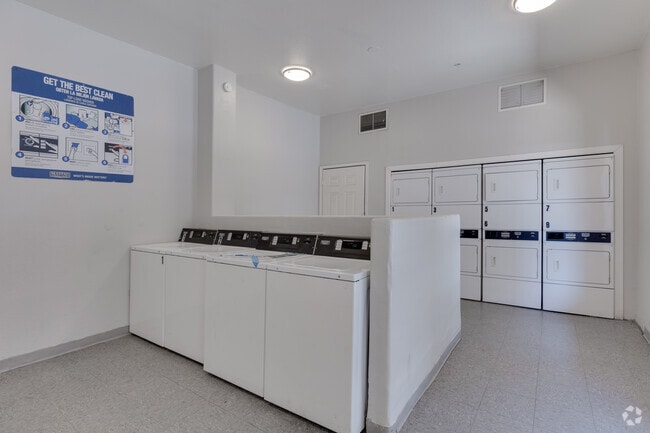 Cuarto de lavado - Sunrise Vista