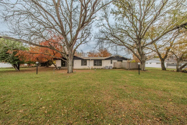 Photo - 22745 Wrexford Dr