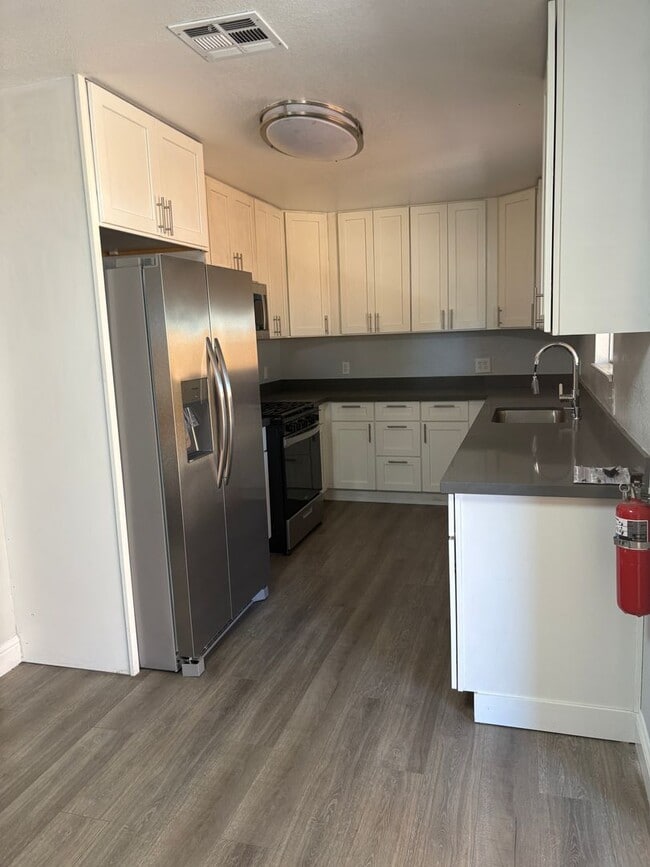 Photo - 4 bedroom 2 bath home in Livingston Ca