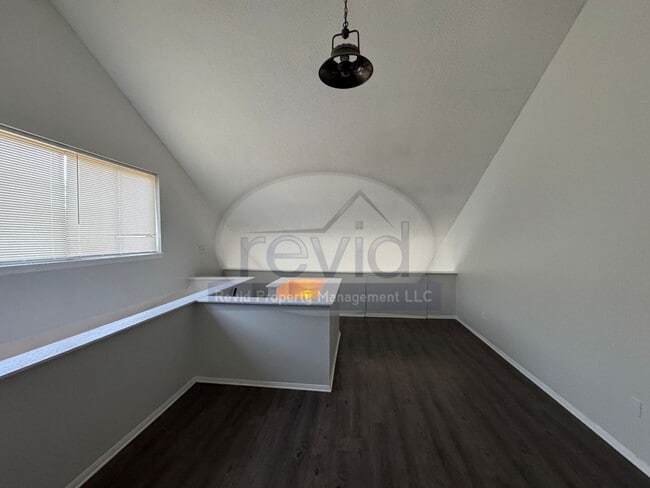 3325 Fairbanks St Unit 3327