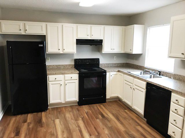 Photo - Walter Townhomes