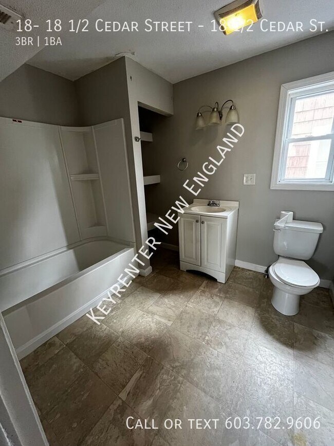 Photo - 18 1/2-18 1/2 Cedar St Unit 18 1/2 Cedar St.