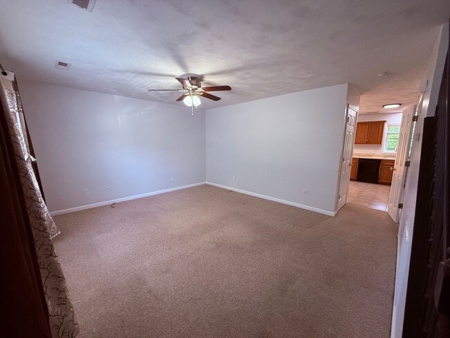 Photo - 3 Bedroom, 1.5 Bath Townhouse