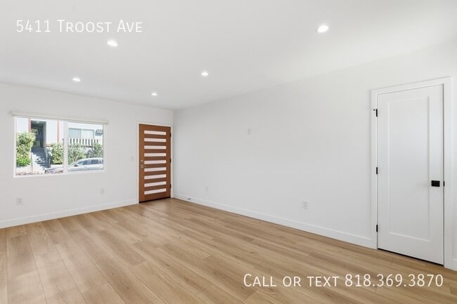 Photo - 5411 Troost Ave