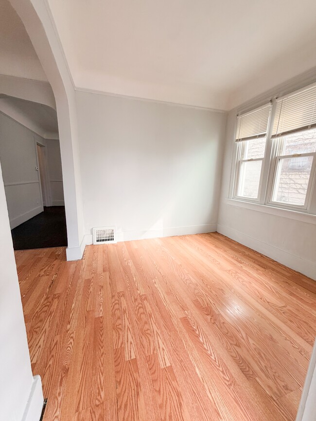 Photo - 14600 Strathmoor St