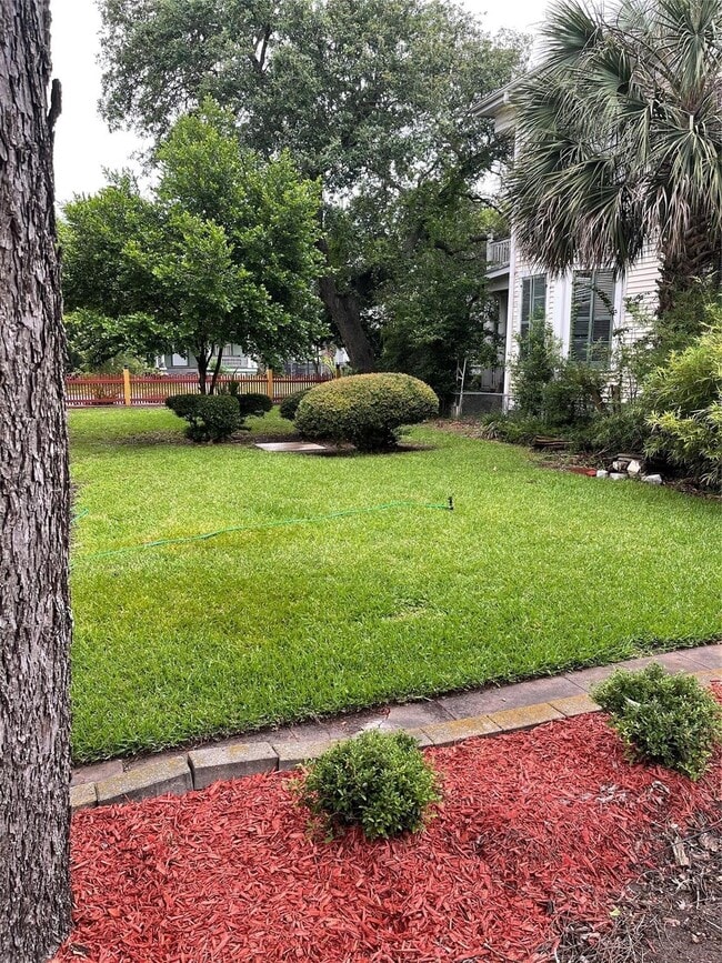 Photo - 2927 Bernardo De Galvez Ave