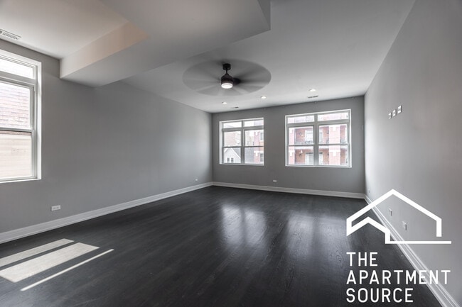 Photo - 3253 N Elston Ave