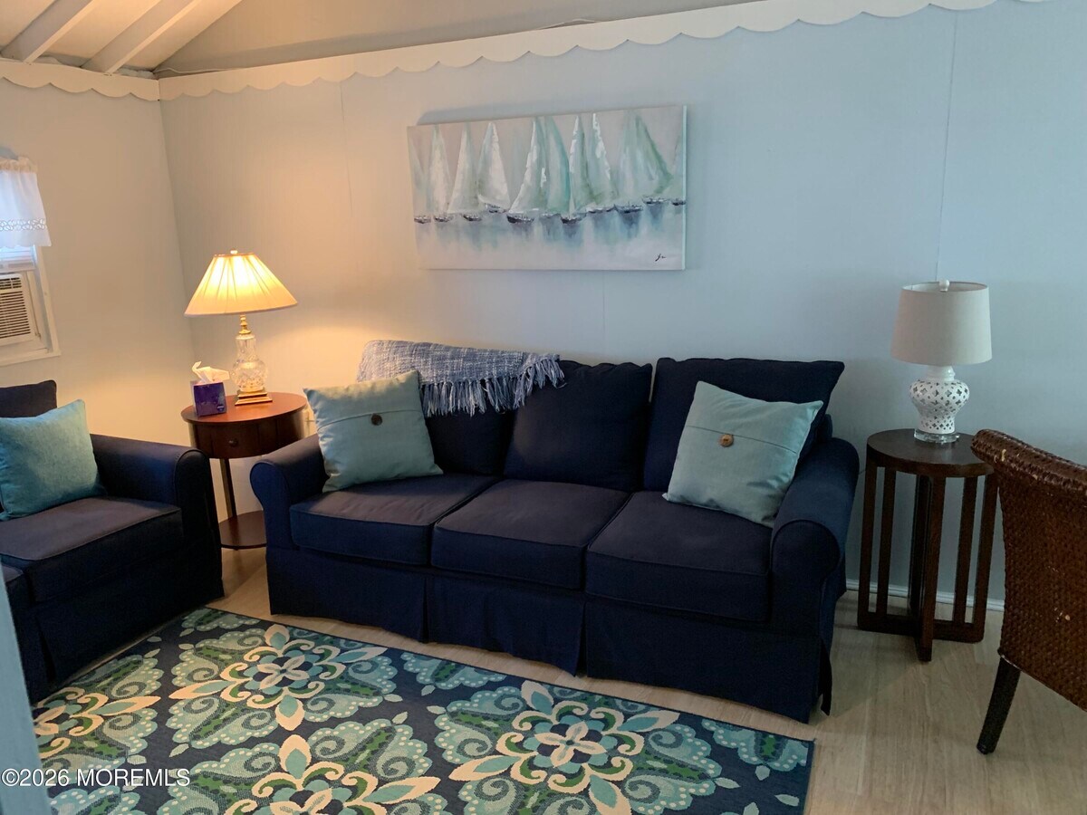 Photo - 600 Monmouth Ave