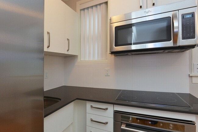 Photo - 50 Gloucester St Unit 109