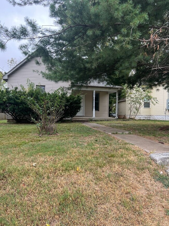 Photo - 2 bedroom/1 bathroom house