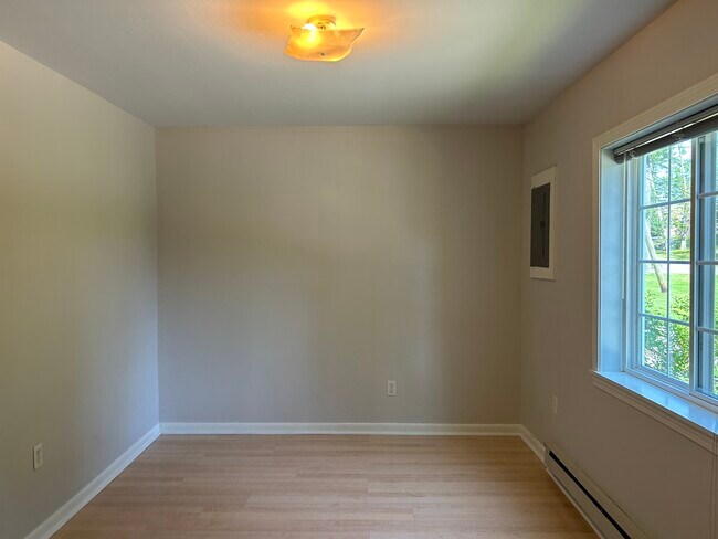 Photo - 538 High St Unit 1