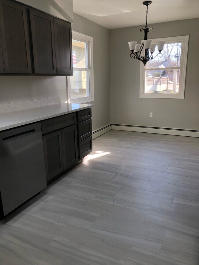 Photo - 800 Wolcott Ave Unidad APT A