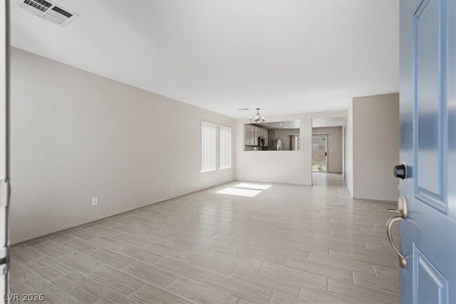 Building Photo - 11795 Magliana St