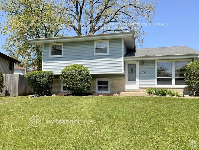 Building Photo - 418 W Lake Park Dr Rental