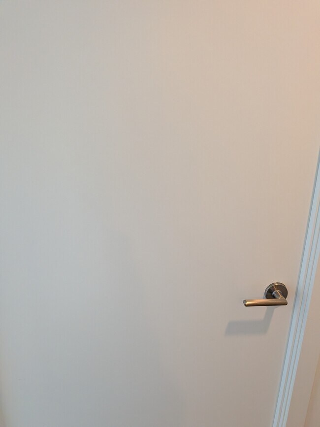 Photo - 6 flavelle trail Unité 2 bedroom 1 washroom condo