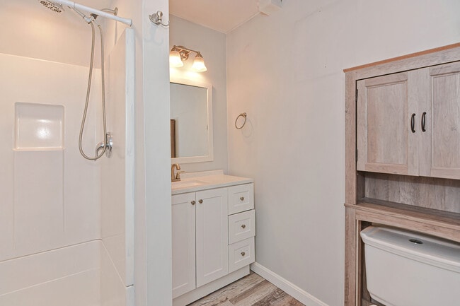 Photo - 155 Onset Ave