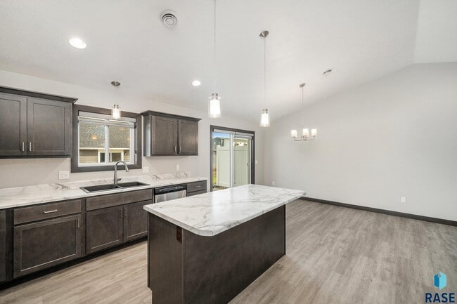 Photo - 4502 W 34th St N