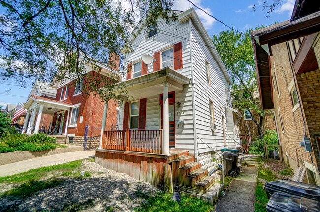 Photo - Four Bedroom Near UC for 2026-2027!