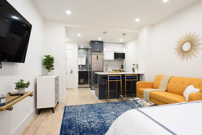 Photo - 1597 York Ave Unidad FL3-ID1021931P