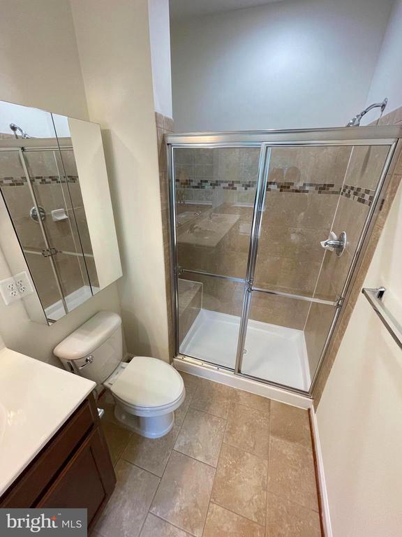 Photo - 327 Woodstream Blvd