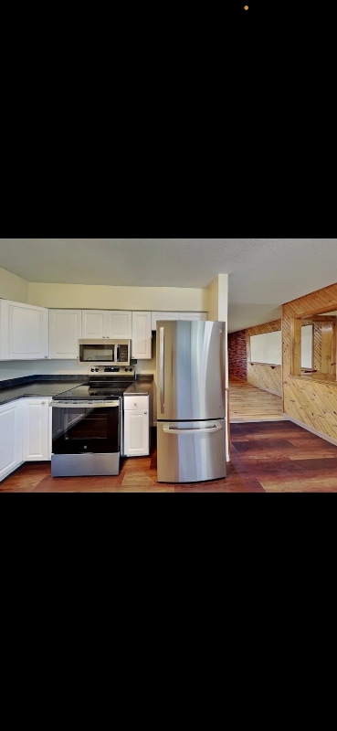 Photo - 8550 Circle Dr