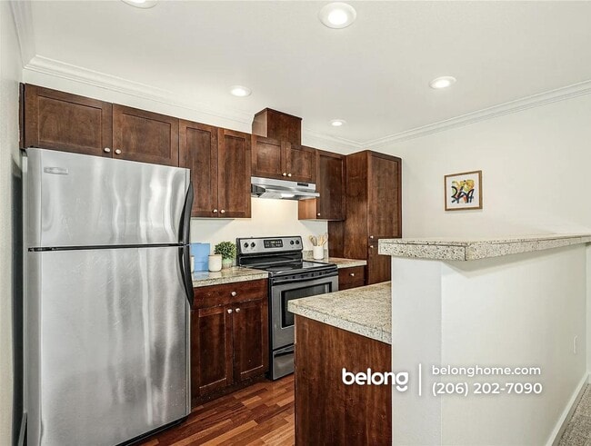 Photo - 25025 SE Klahanie Blvd Unit J102