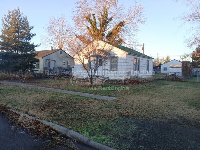 Building Photo - 618 S Alder St